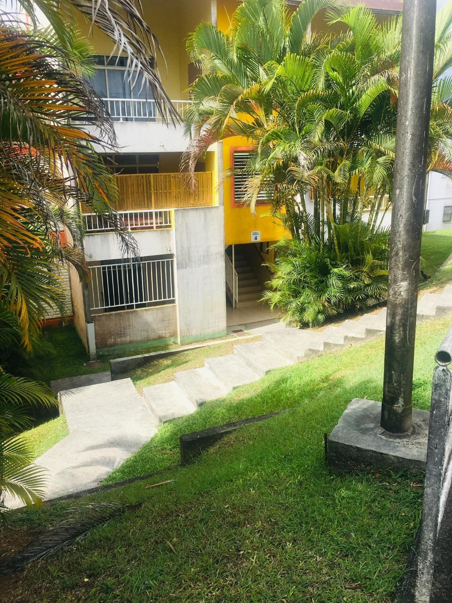 L'Appart Spa Privé, jacuzzi et sauna, accès exclusif Sainte-Rose Exterior foto