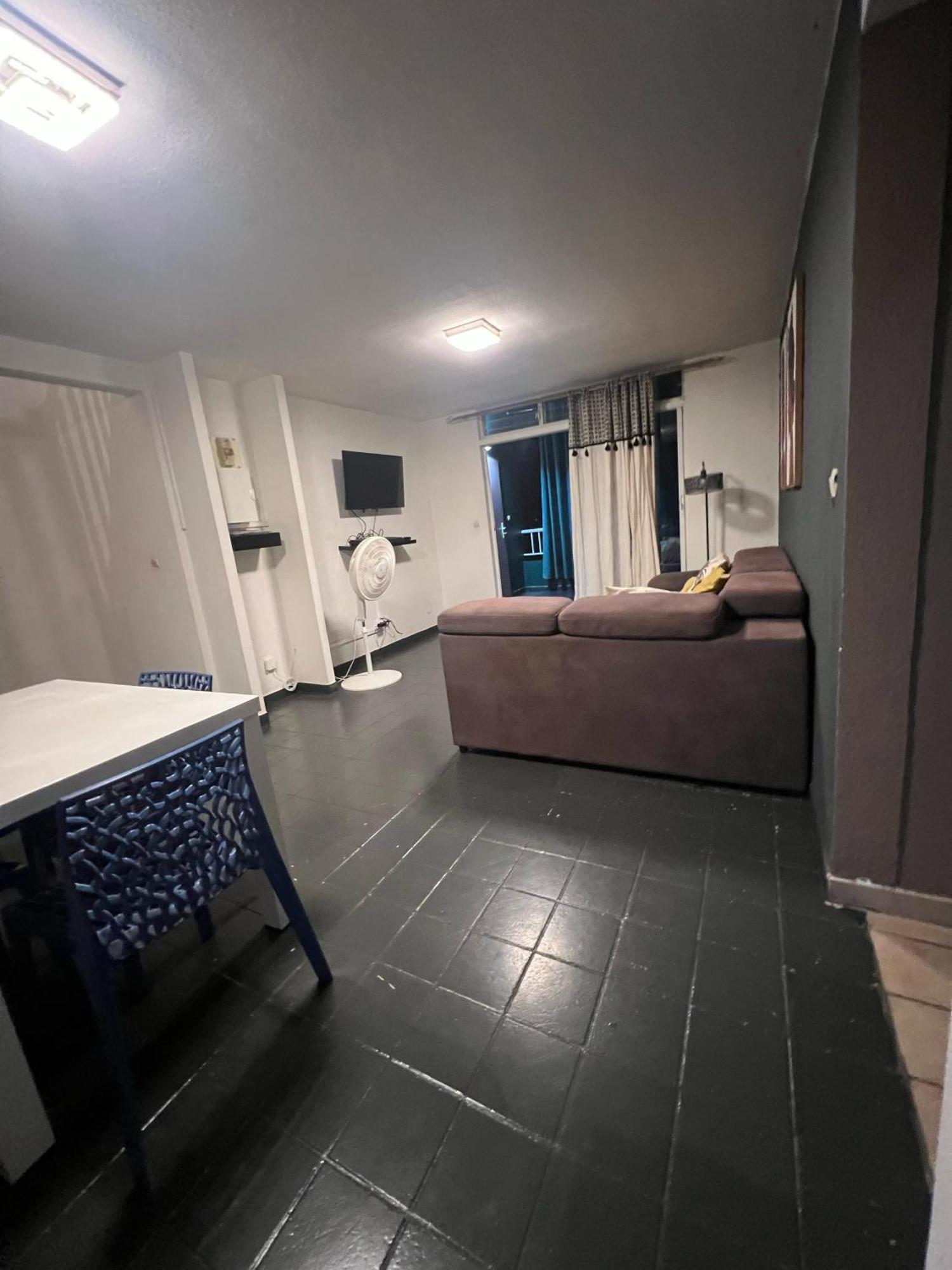 L'Appart Spa Privé, jacuzzi et sauna, accès exclusif Sainte-Rose Exterior foto