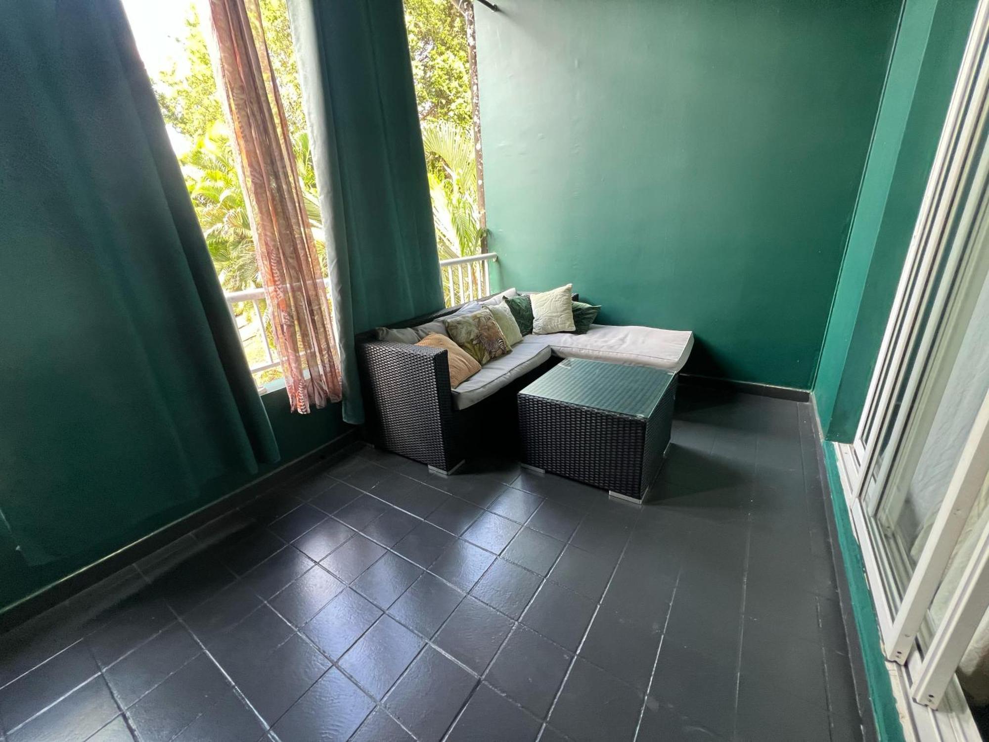 L'Appart Spa Privé, jacuzzi et sauna, accès exclusif Sainte-Rose Exterior foto